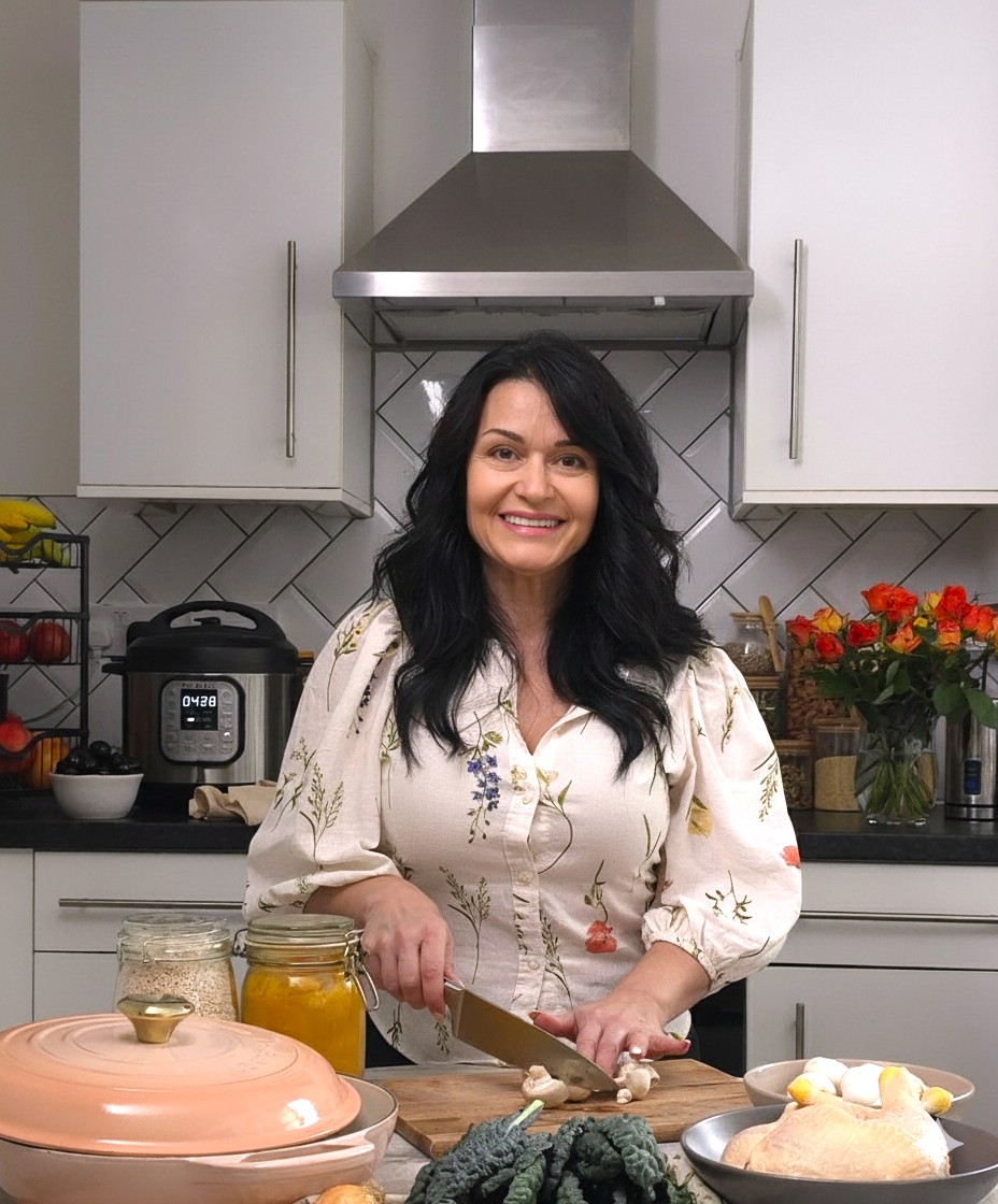 Dani, creator of DeGlutenista Nutrition and human nutrition student sharing gluten-free recipes