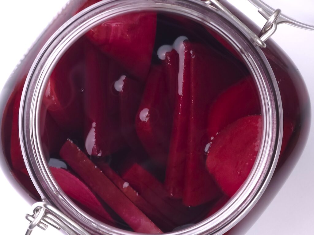 beetroot kvass in a jar